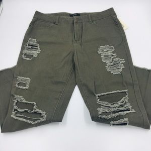 NWT HP 🎉 Forever 21 Destructed Denim Cropped Straight Leg Jeans 27 Green